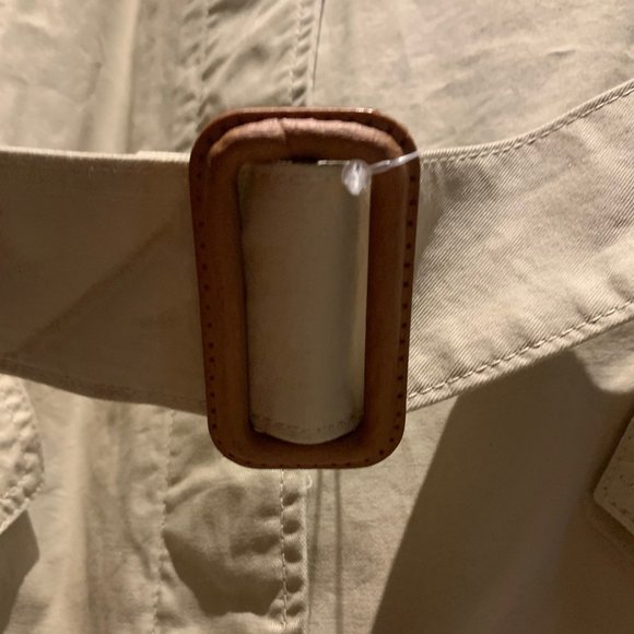 Winter Trench Coat - Picture 4 of 12